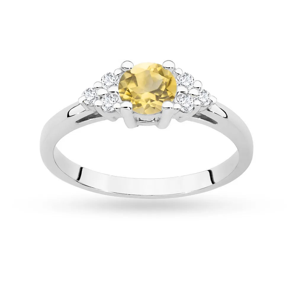 Ring aus 14-karätigem (585) Weißgold mit 0,50 ct Citrin und 6 Diamanten. Perfekt als Geschenk.