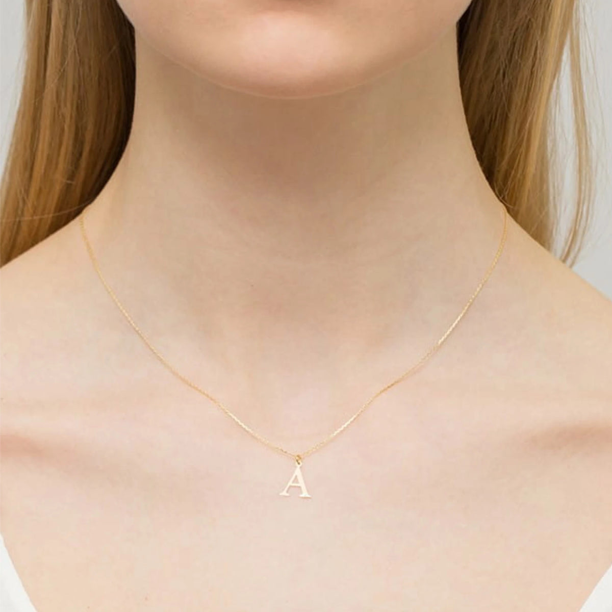 Halskette aus 14-karätigem Roségold mit 0,005 ct Diamant. Ausgezeichnetes Geschenk. Die Echtheit des Diamanten wird durch ein Zertifikat bestätigt.