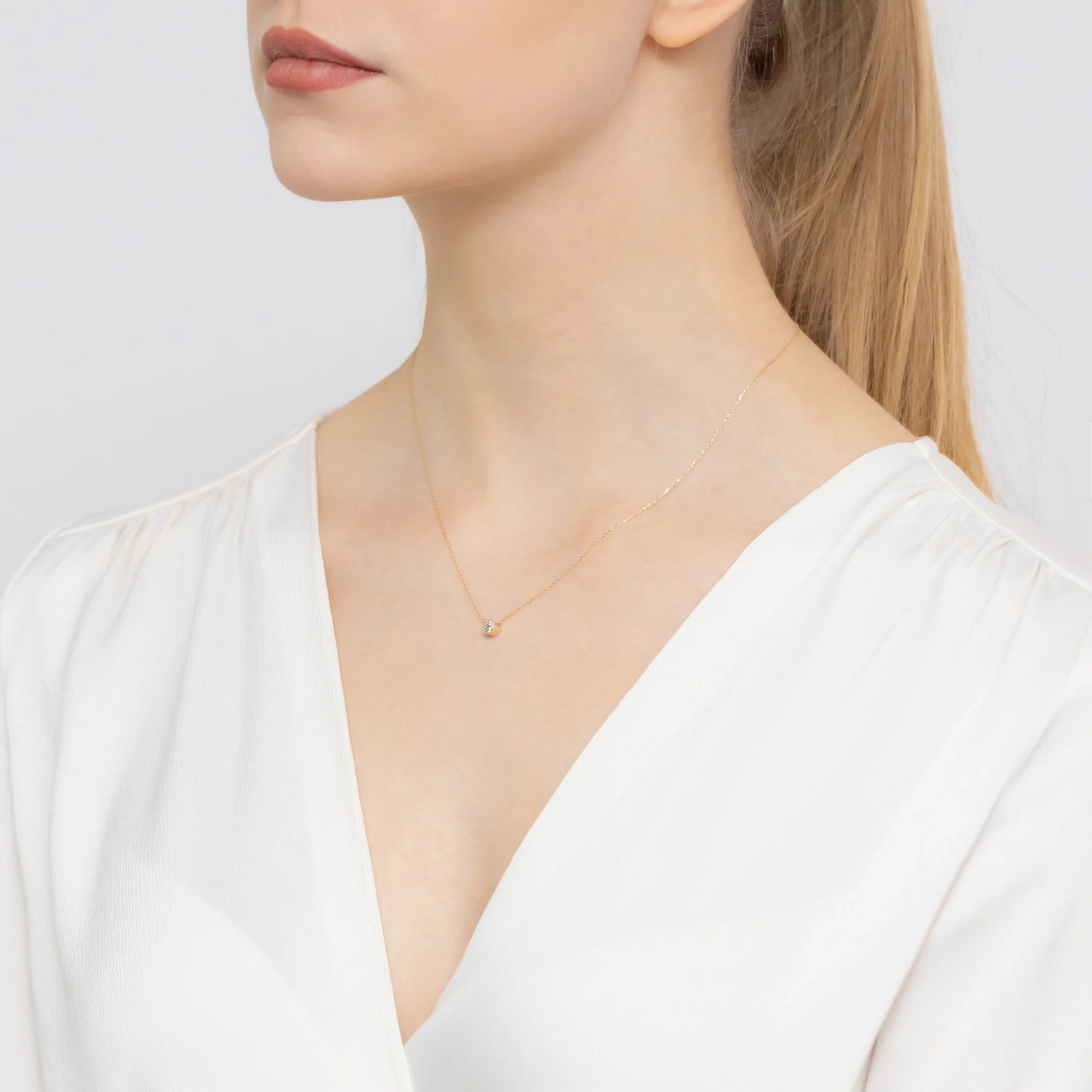 14k Gold (585) Necklace | Round White Zirconia | GREMARI Jewelry
