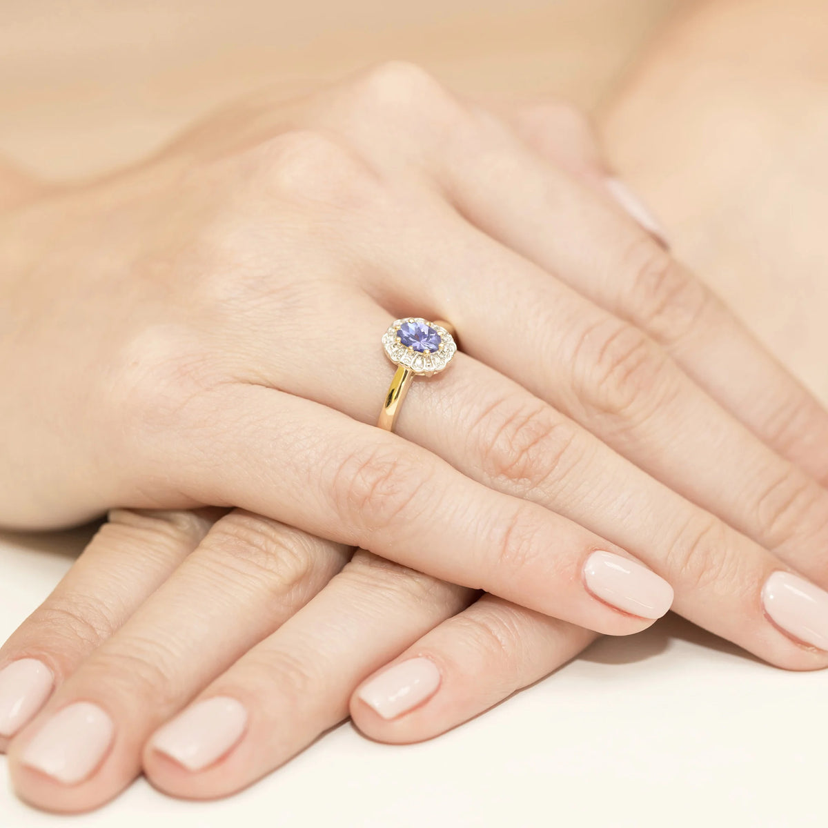 14k (585) Gold Ring | 0.40ct Tansanit and 0.069ct Diamonds | GREMARI Jewelry
