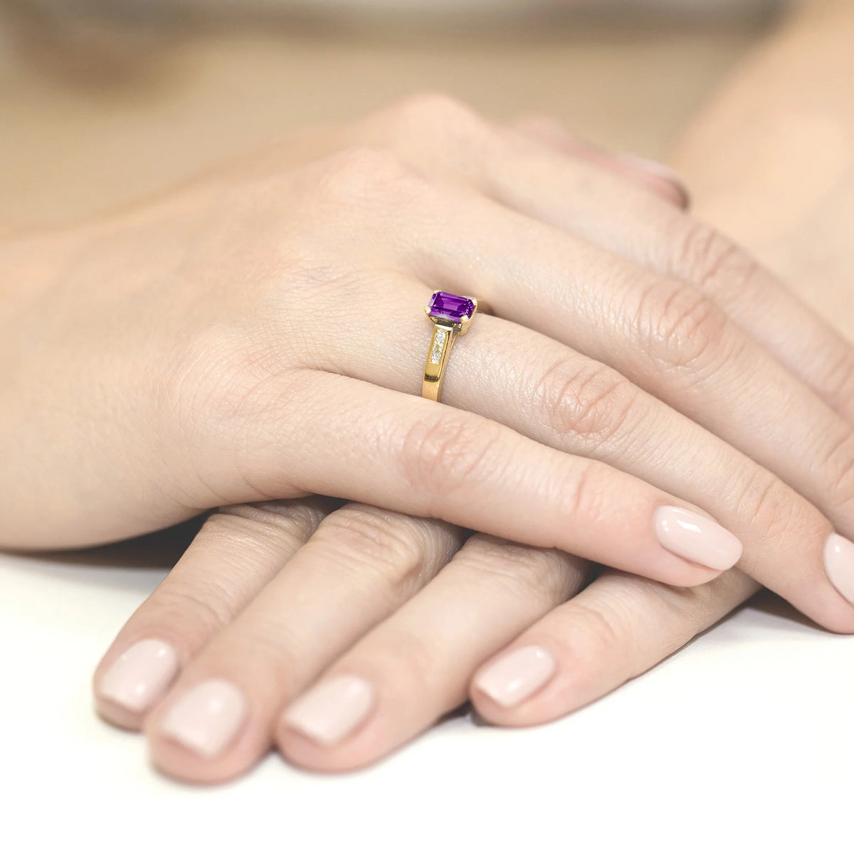 14k (585) Gold Rings | 0.50ct Amethyst and 0.04ct Diamonds | GREMARI Jewelry

