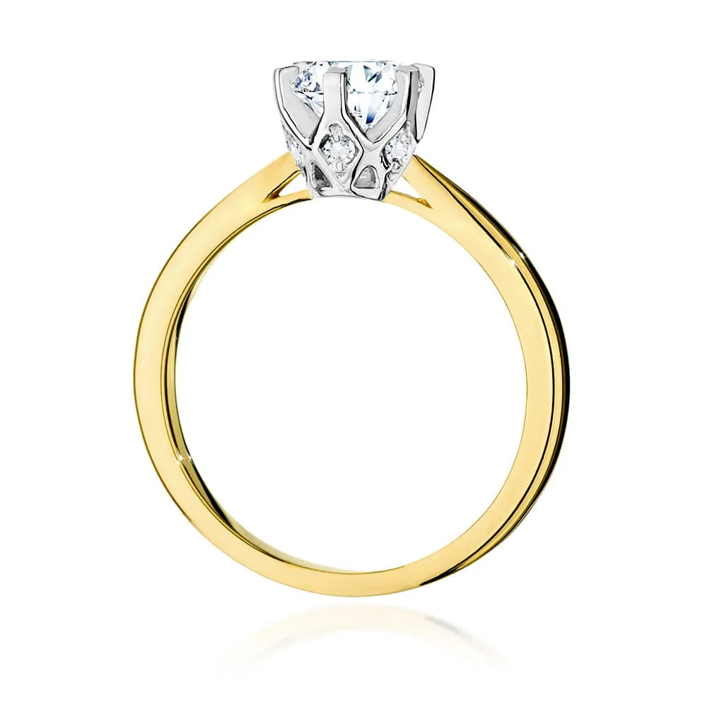 Ring aus 14-karätigem (585) Gold mit einem 1 ct Diamanten und 0,06 ct seitlichen Diamanten. Perfekt als Geschenk.