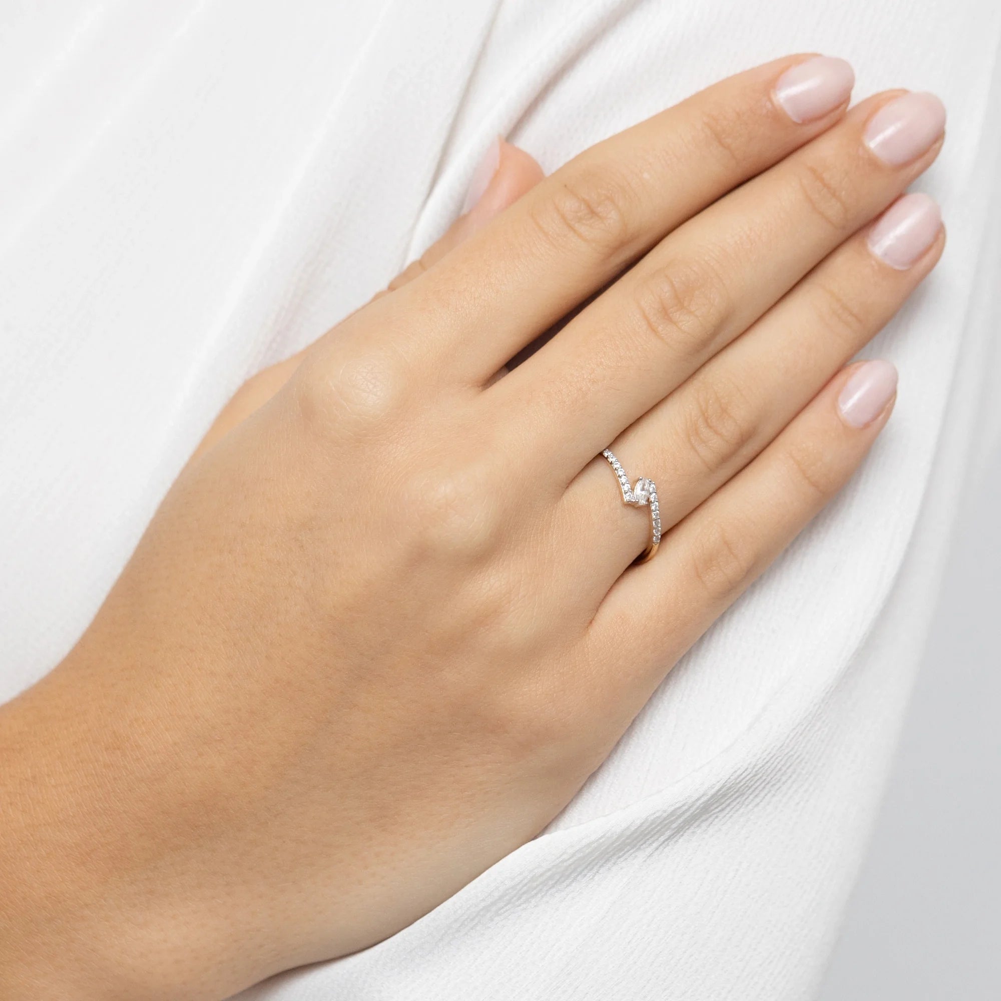14k Gold (585) Ring | Zirkonia-Set | GREMARI Schmuck