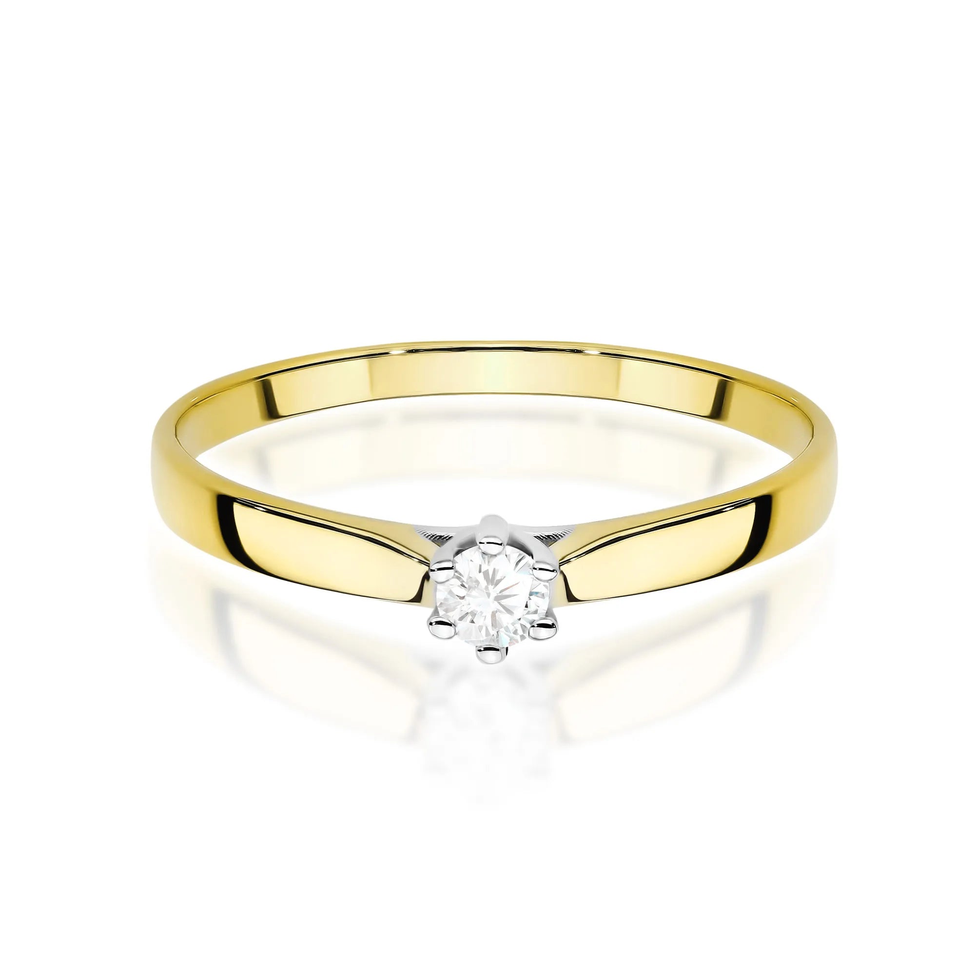 Gold 14k(585) ring with 0,10ct lab diamond.  Is packaged in an elegant box, which is perfect for a gift.