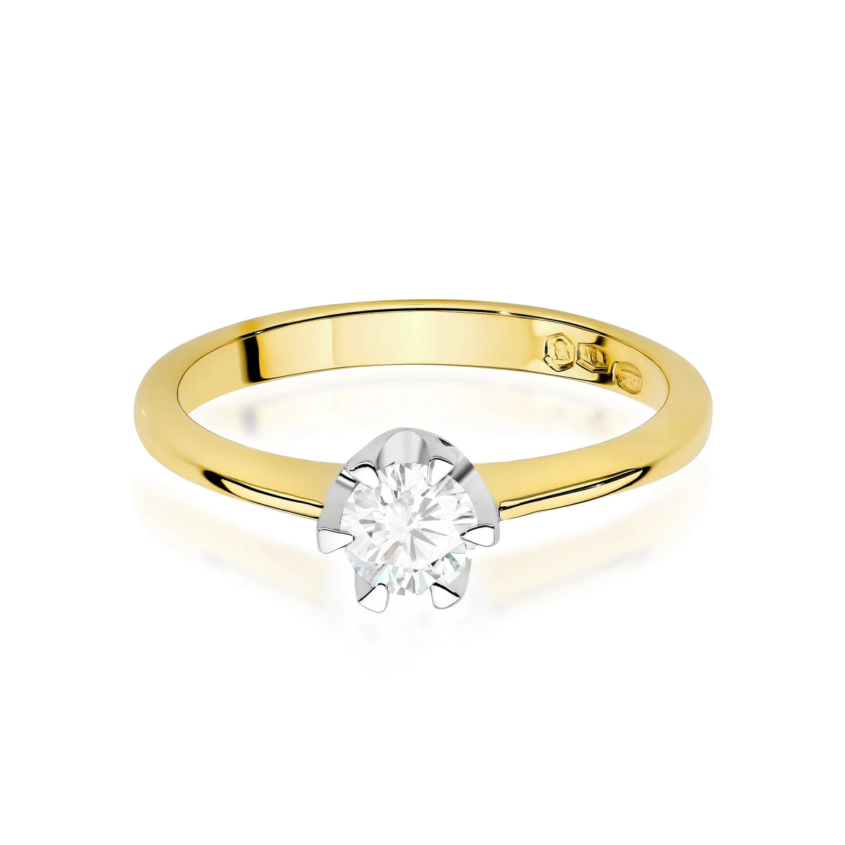 Gold 14k(585) ring with 0,50ct diamond.  Is packaged in an elegant box, which is perfect for a gift.