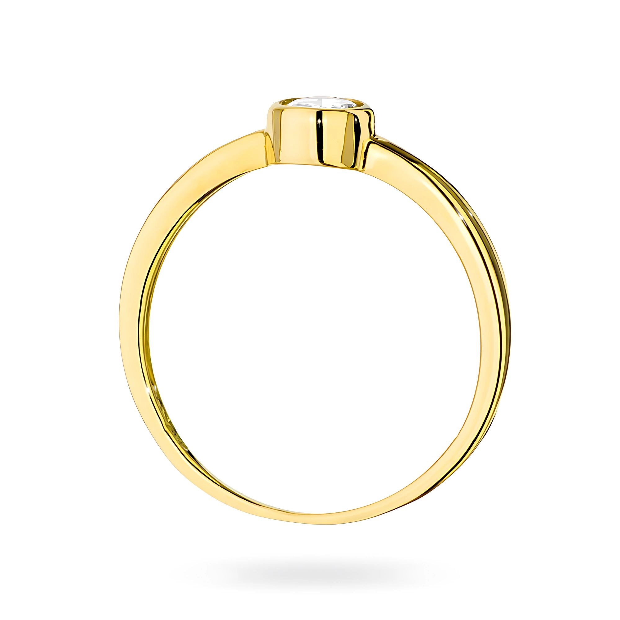 8k Gold (333) Ring | White Bezel Setting | GREMARI Jewelry