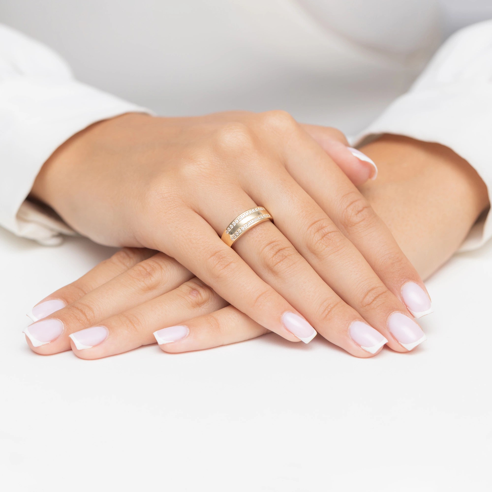 gold-ring-with-zirconia-ap108-585-b