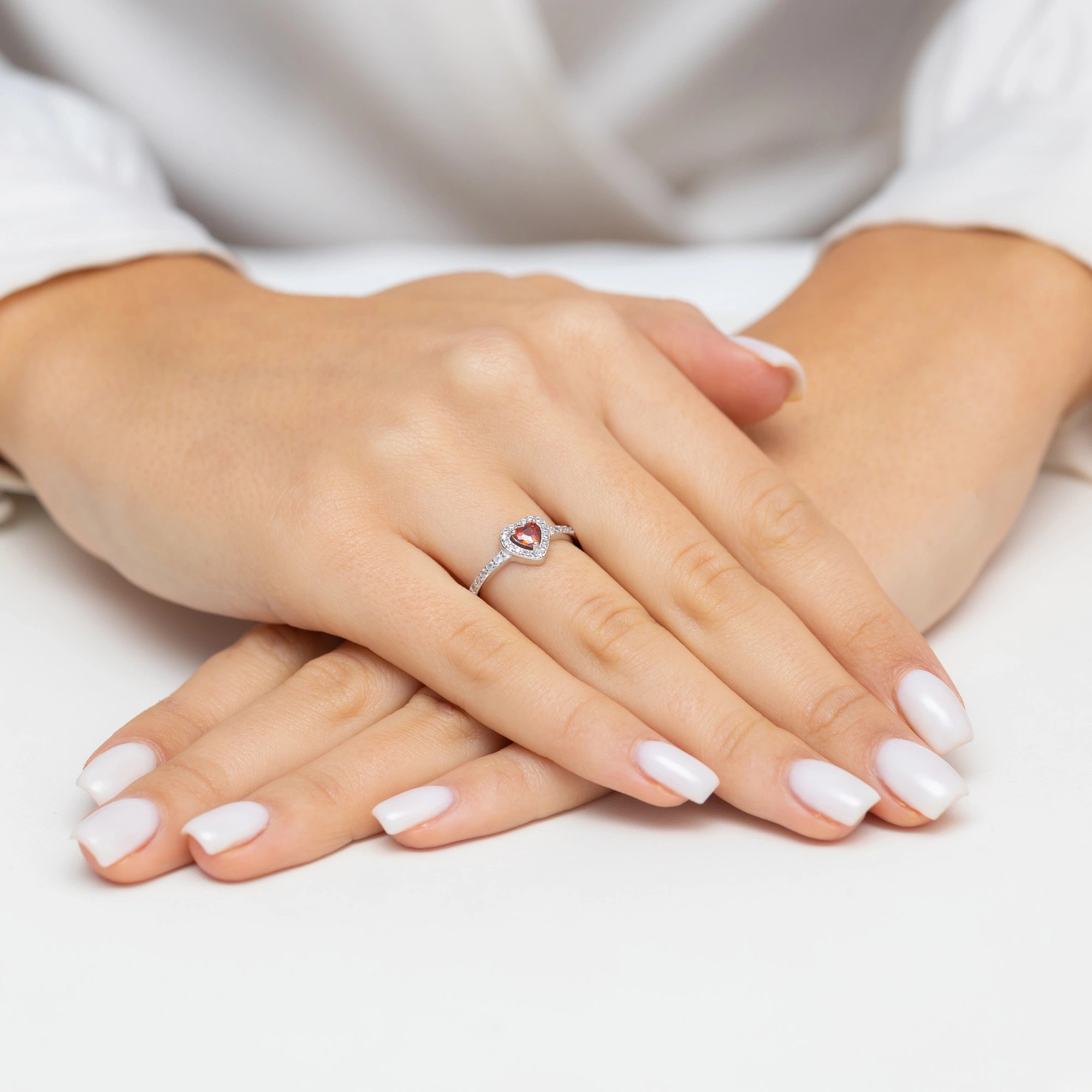 silver-ring-with-zirconia-ap133-925-cs