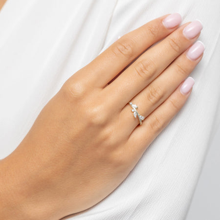 silver-ring-with-zirconia-ap136-925-s