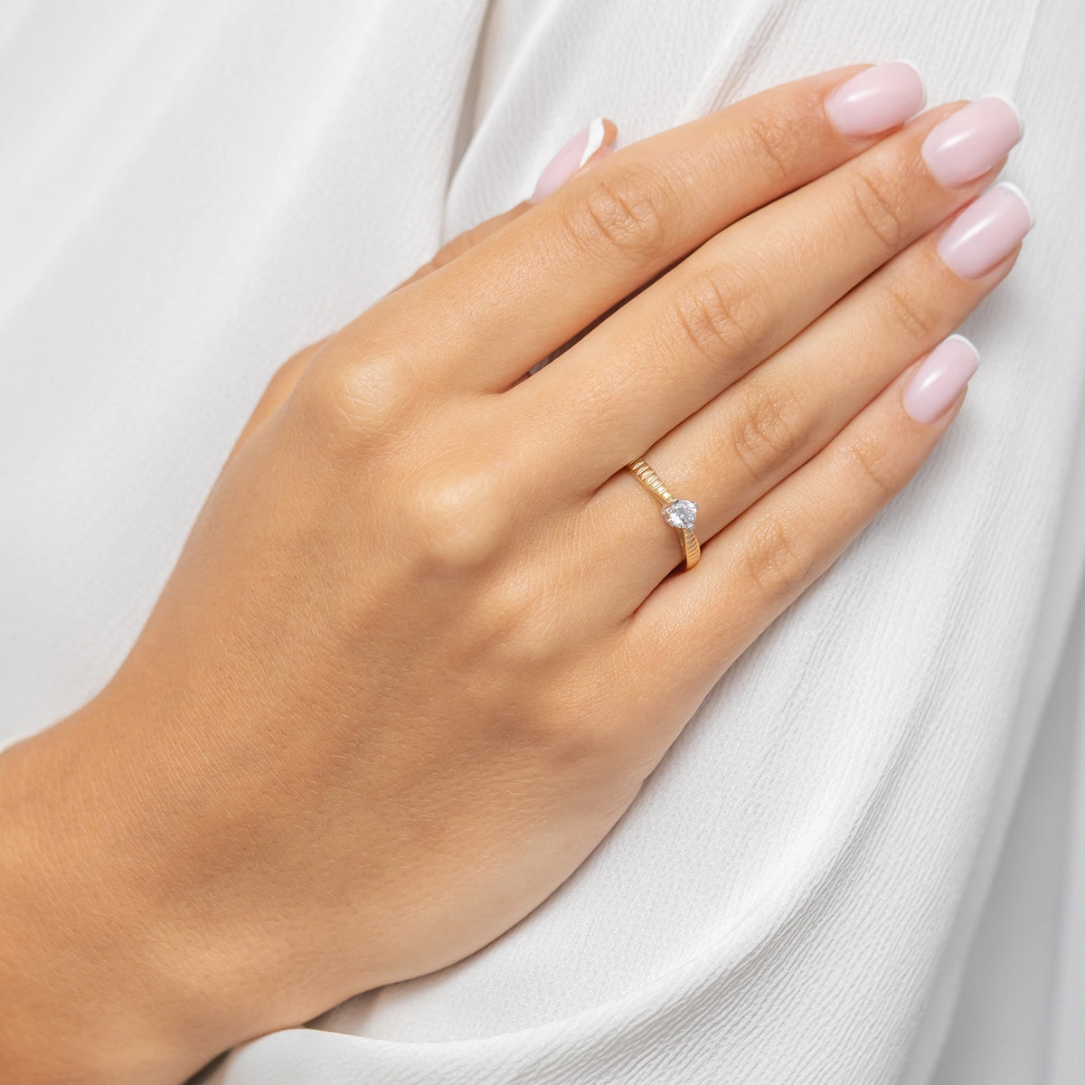 goldring-mit-zirkonia-ap141-585-b