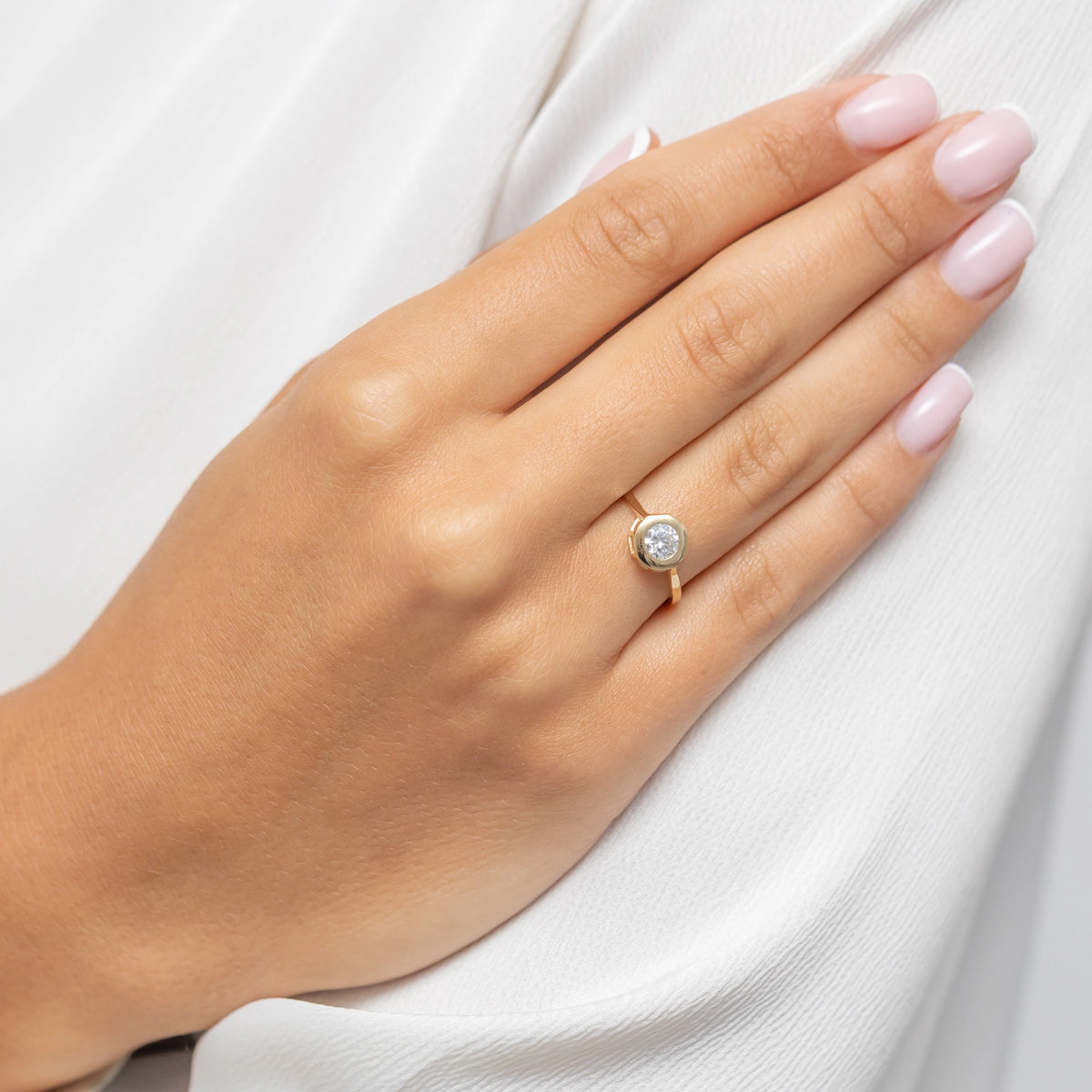 goldring-mit-zirkonia-ap142-585-b
