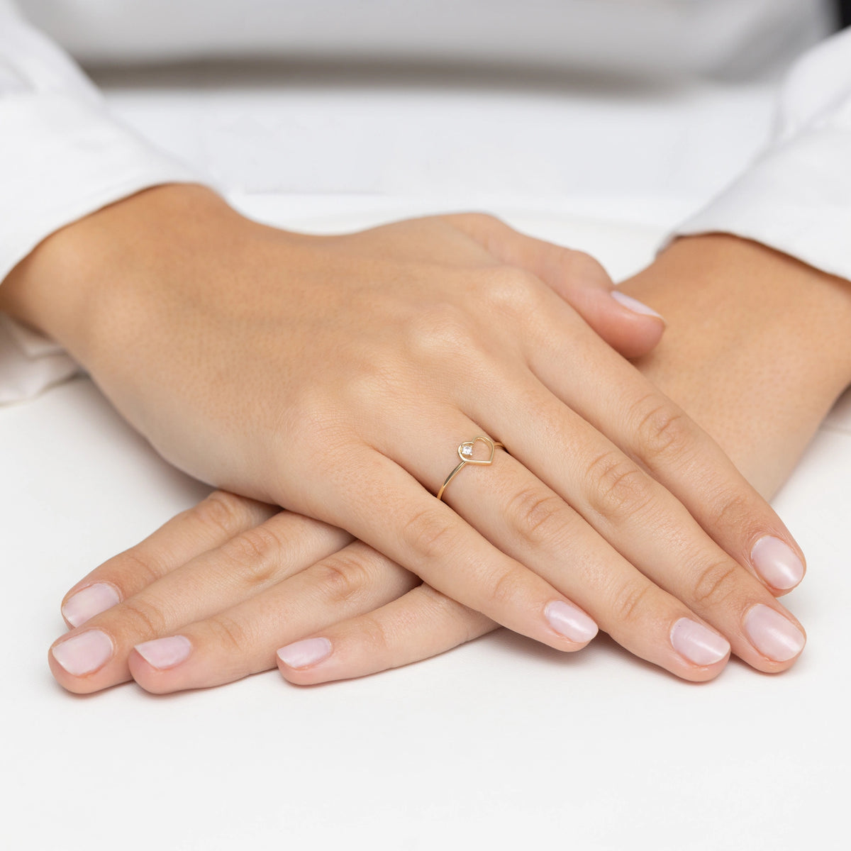 gold-ring-with-zirconia-hearts-ap170-585-b