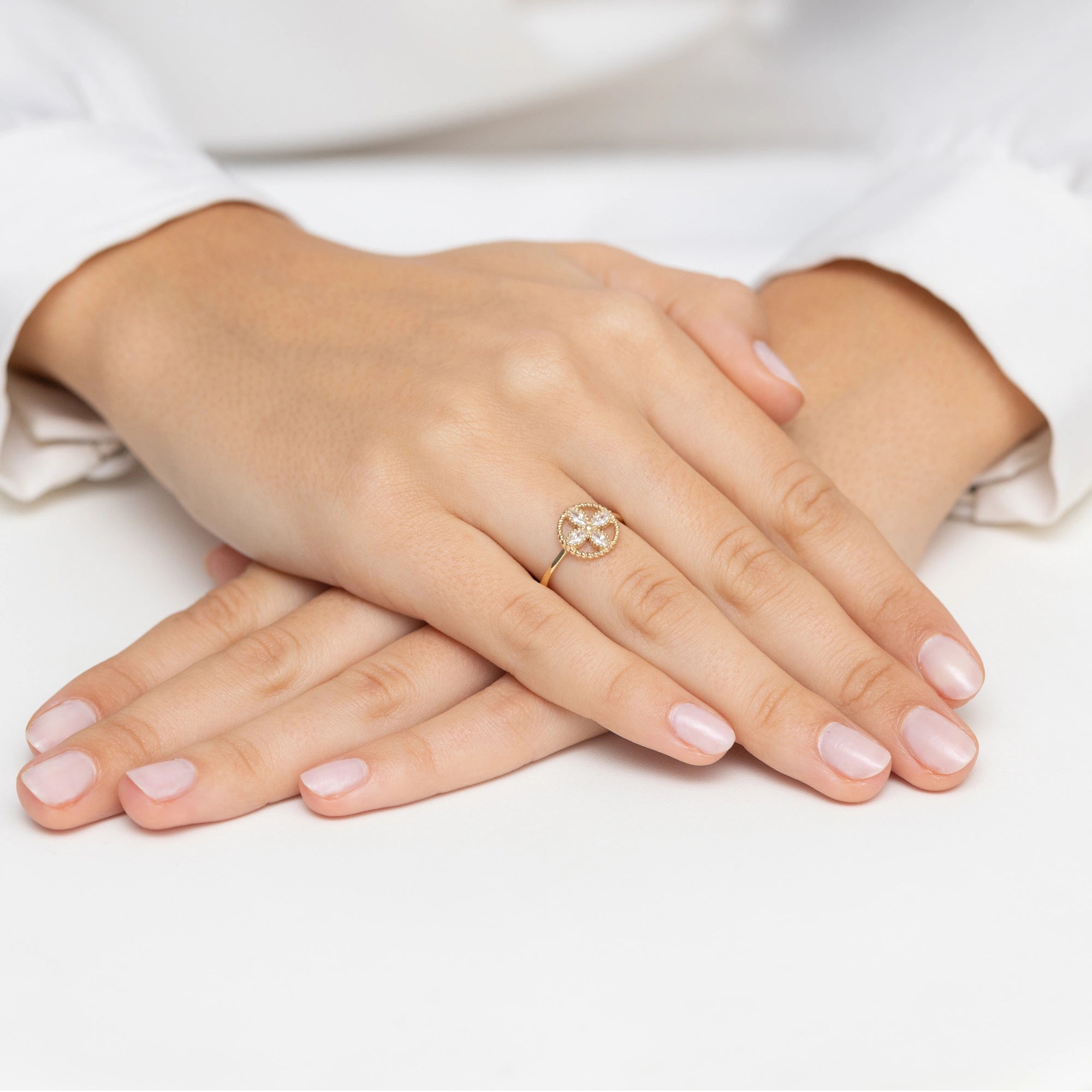 gold-ring-with-zirconia-flower-ap190-585-b