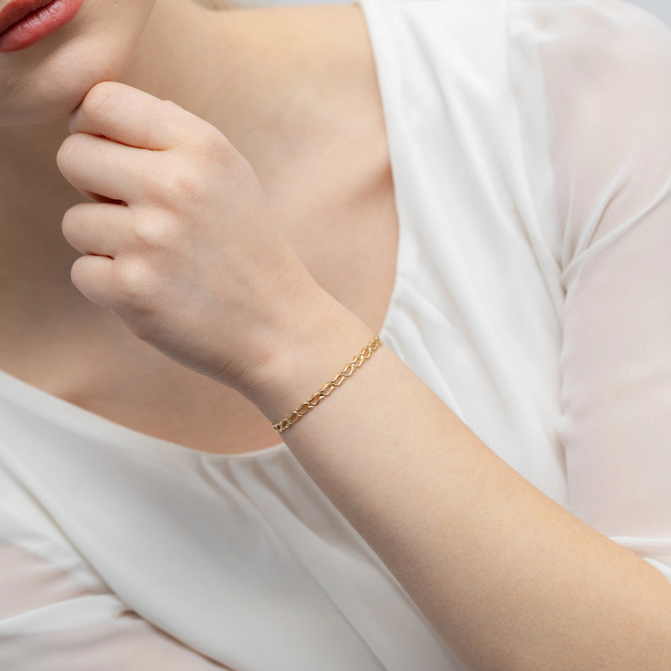 gold-bracelet-with-double-waves-b-gw-415-585