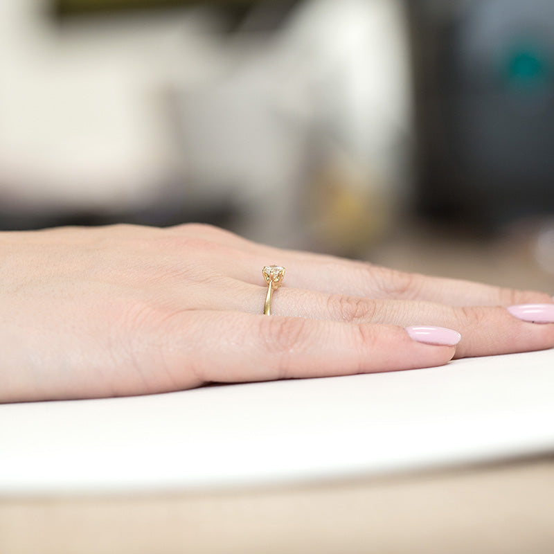 gold-ring-with-4-5mm-zirconia-cl002-333-c