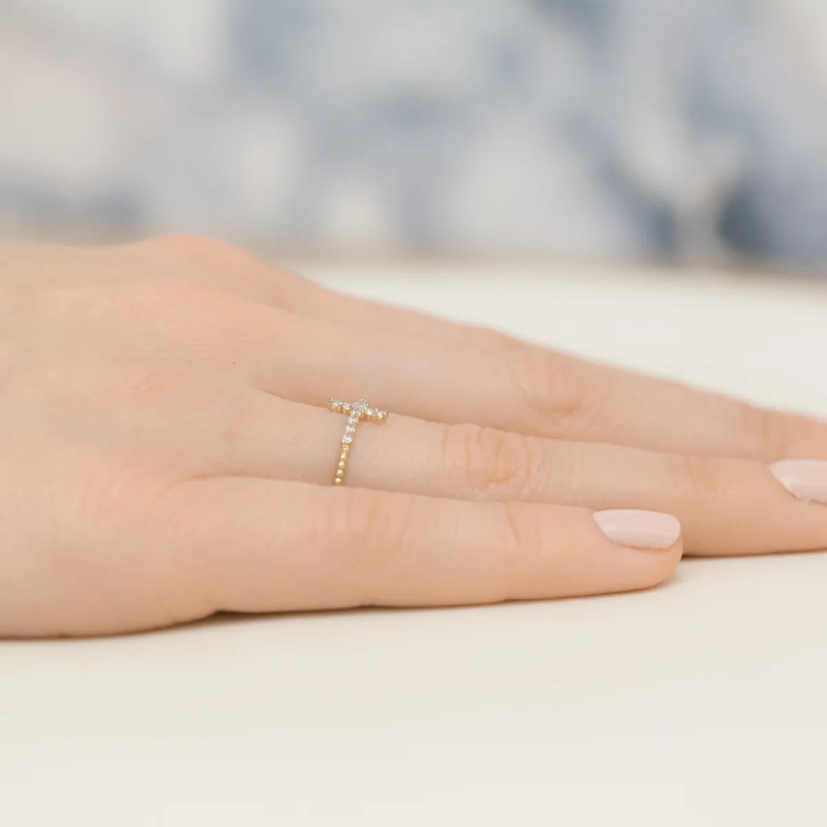 gold-ring-with-zirconia-beads-cross-ep070-333