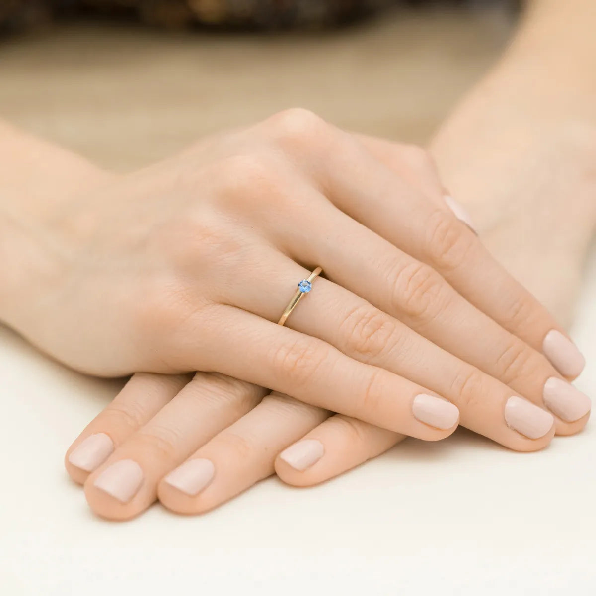 goldring-mit-blauem-zirkonia-ep080-333-n