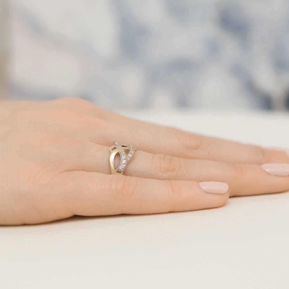 zweifarbiger Goldgeflecht-Ring mit Zirkonia ep082 585