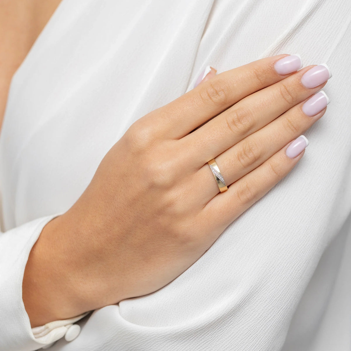 gold-ring-with-zirconia-ep176-585-b