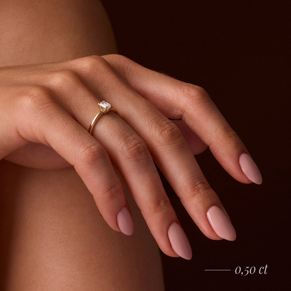 Gremari Seven Grace Verlobungsring aus Roségold mit 0,24 ct Naturdiamant – Emerald