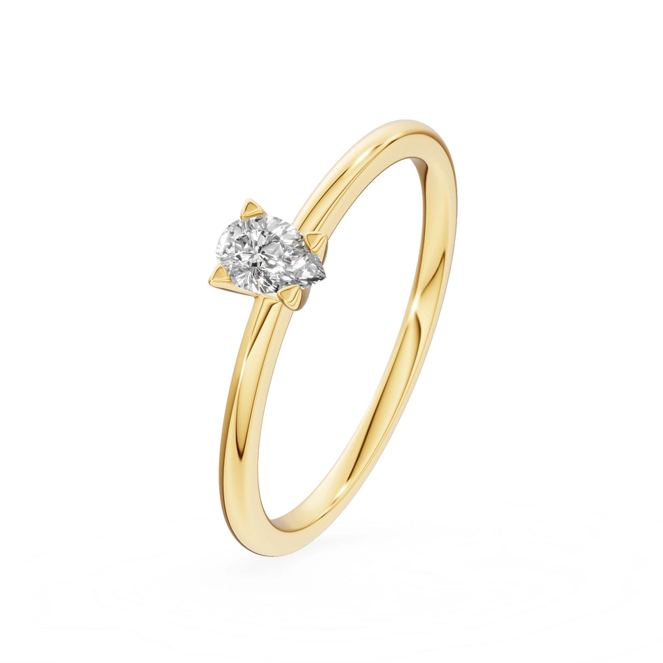 Gremari Seven Grace Verlobungsring aus Gelbgold mit 0,15 ct Naturdiamant – Pear