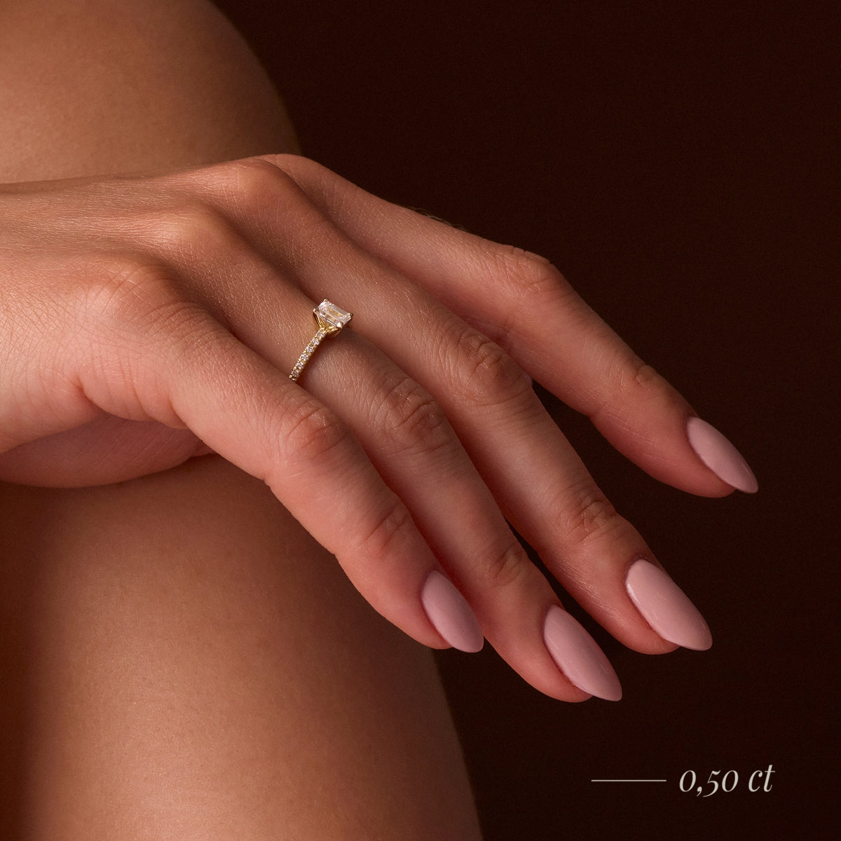 Gremari Seven Solis Verlobungsring aus Roségold mit 1,00 ct Naturdiamant – Emerald