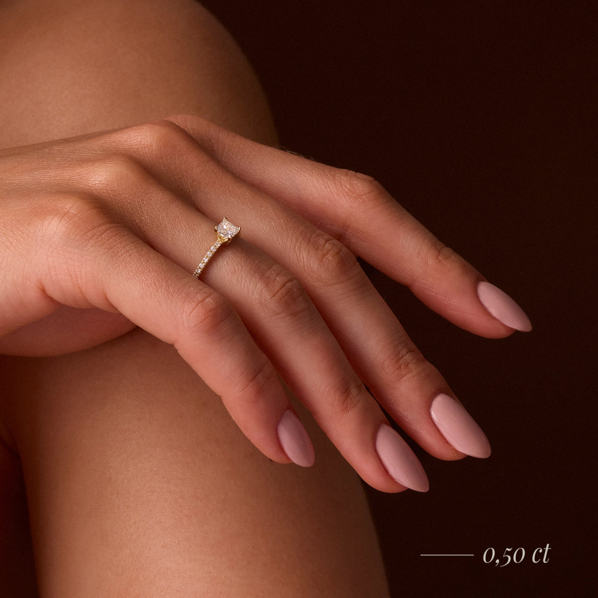 Gremari Seven Solis Verlobungsring aus Roségold mit 0,15 ct Labordiamant – Princess