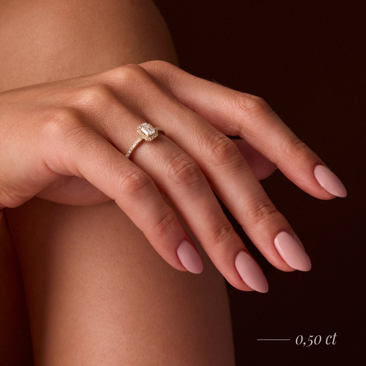 Gremari Seven Icon Verlobungsring aus Roségold mit 0,24 ct Labordiamant – Emerald