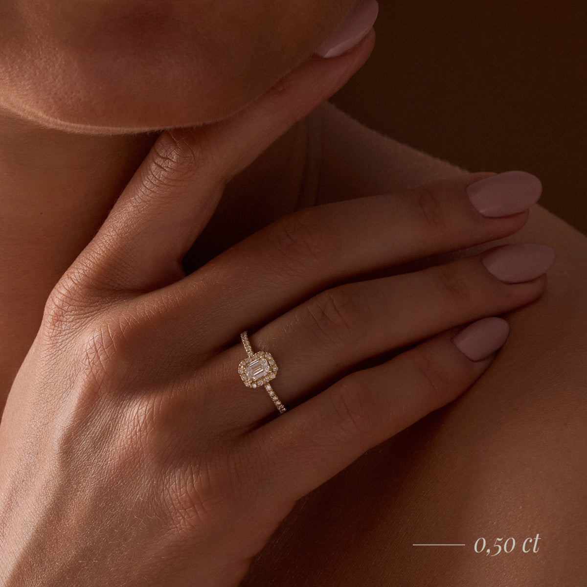 Gremari Seven Icon Verlobungsring aus Roségold mit 0,24 ct Labordiamant – Emerald