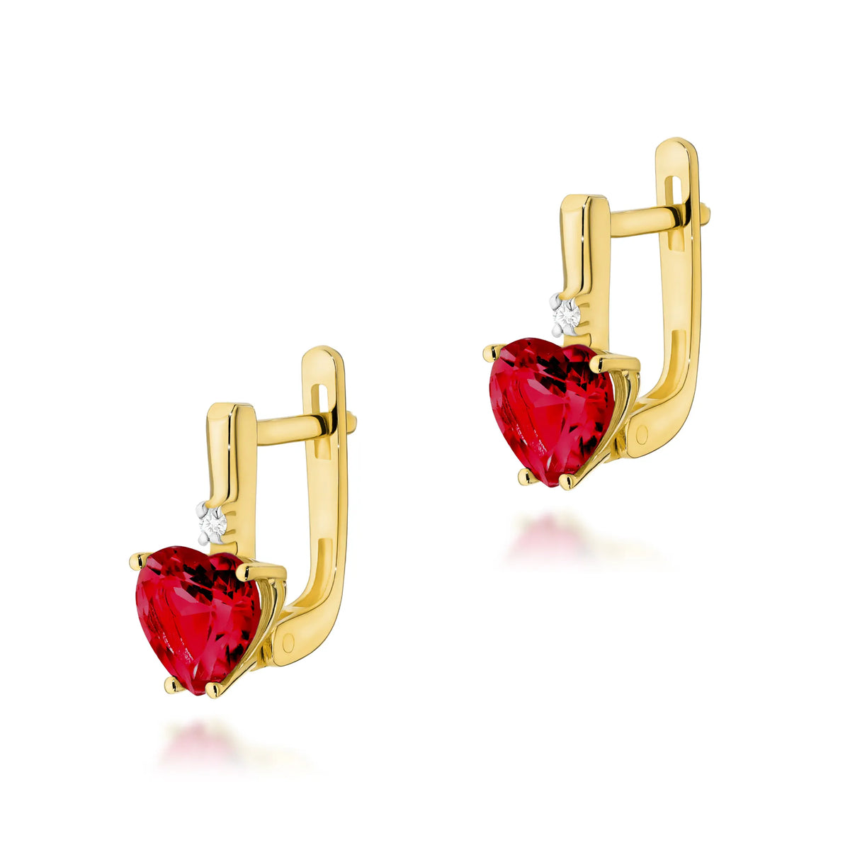 gold-earrings-with-1-70ct-heart-shaped-ruby-and-diamonds-k0002-rur-01