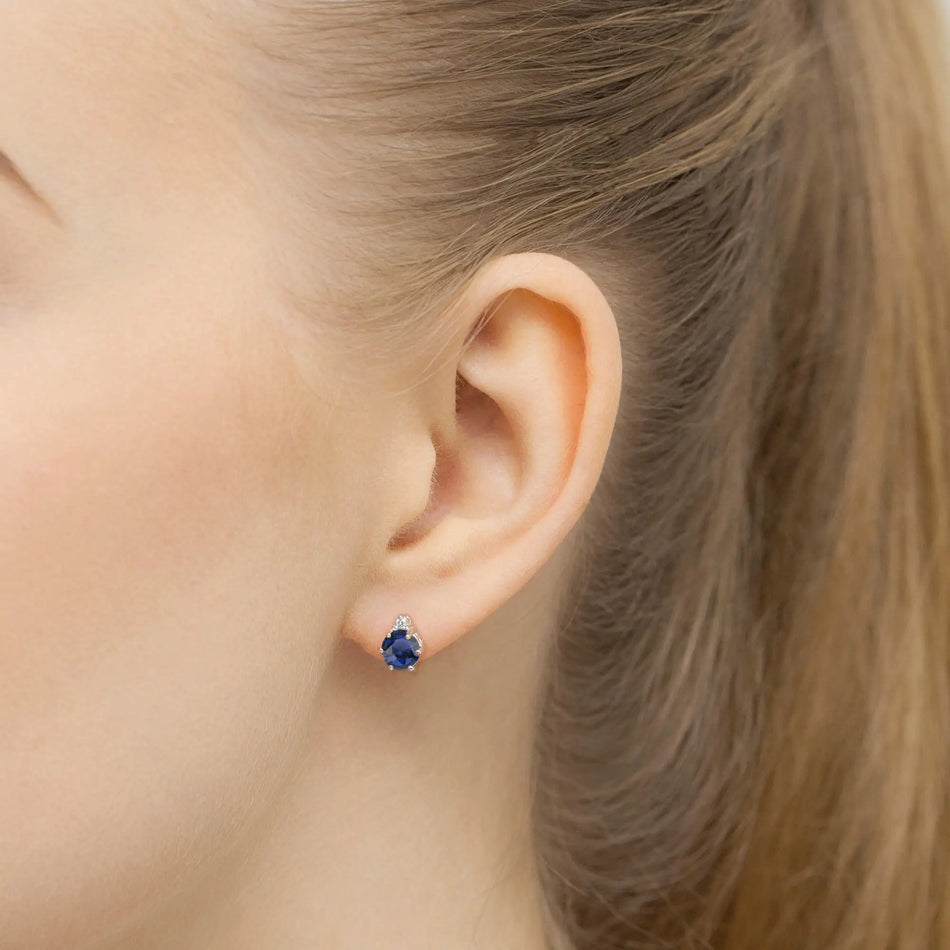 White Gold Earrings with 0.50 ct Sapphires and 0.029 ct Diamonds | 585 (14k) White Gold Stud Earrings