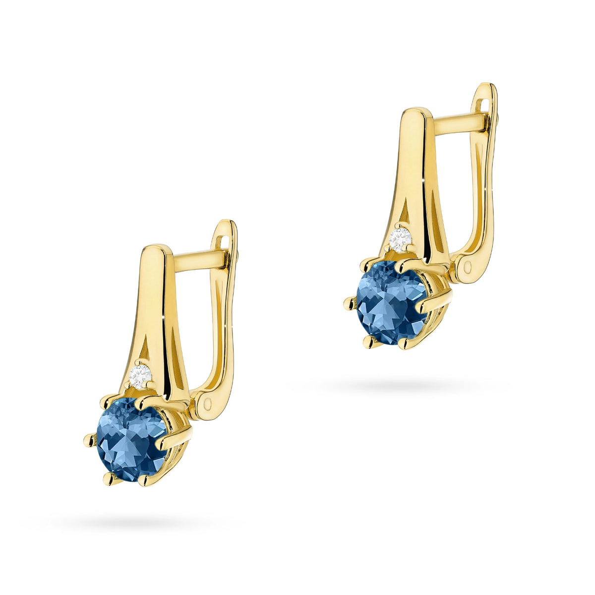 goldohrringe-mit-2-x-0-50ct-londonblauen-topasen-und-0-029ct-zusätzlichen-diamanten-k0572-tol-01