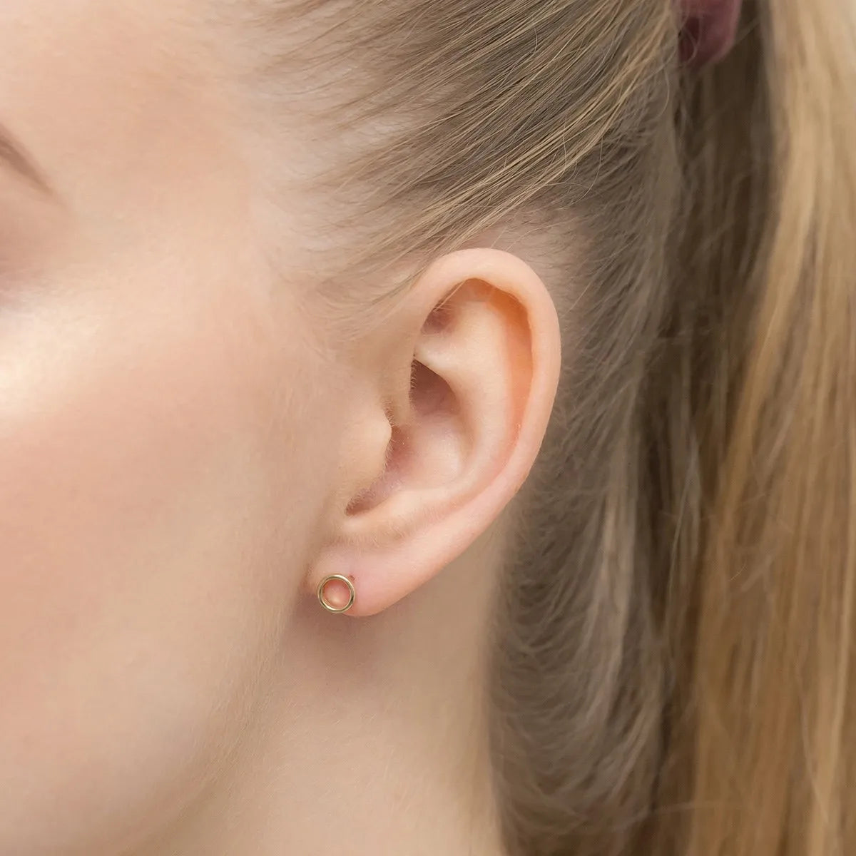 gold-stud-earrings-k766-333