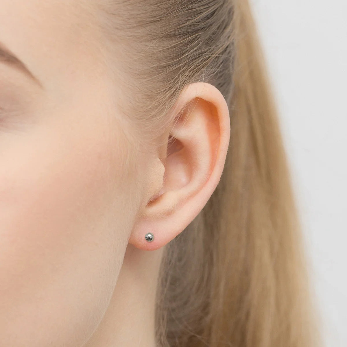 gold-single-stud-earring-3-8mm-k804-14k-585-solo