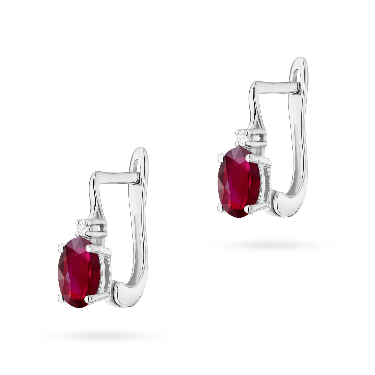 goldohrringe-mit-0-60ct-rubin-und-diamanten-k0011-rur-01