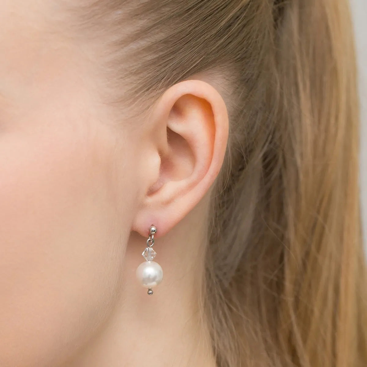 classic-wedding-silver-pearl-earrings-kw003