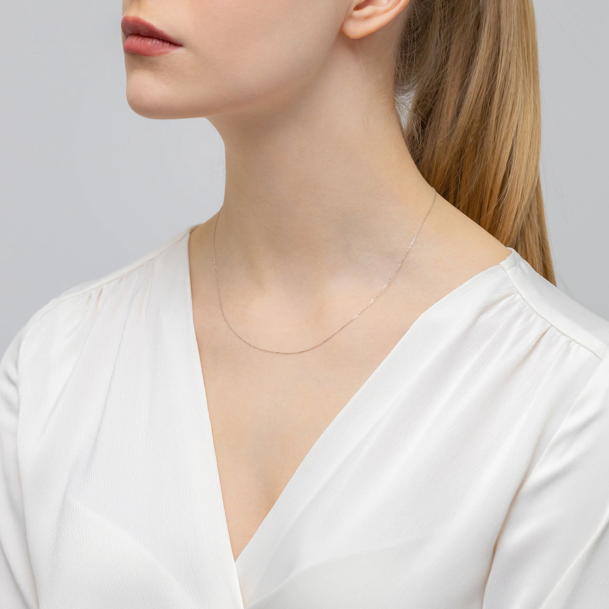 weißgold-ankerkette-0-6mm-l006-b585