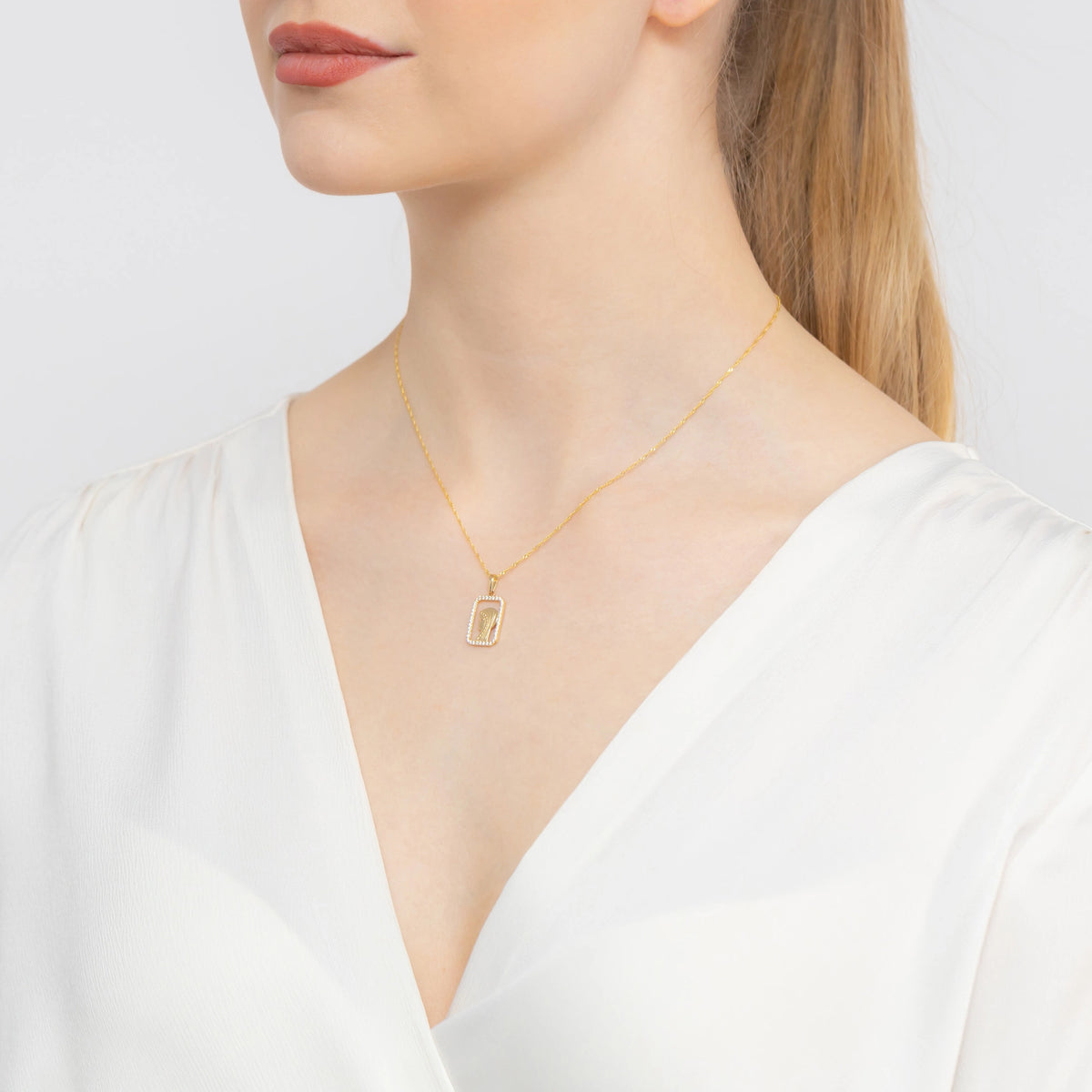 goldene-medaille-madonna-anhaenger-md-gw-126-585