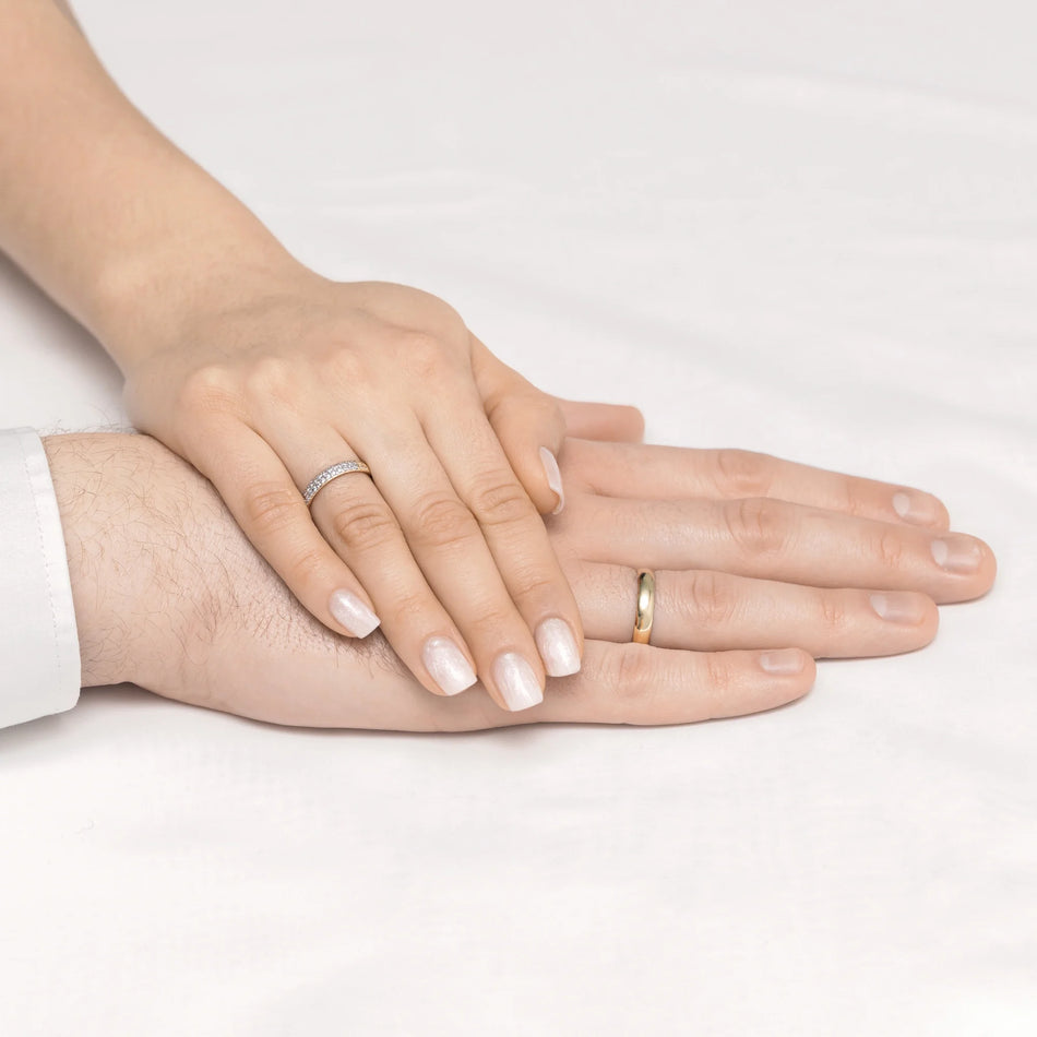 Slightly Rounded Wedding Bands Rings with 0.20ct Diamonds 3.5 and 4mm