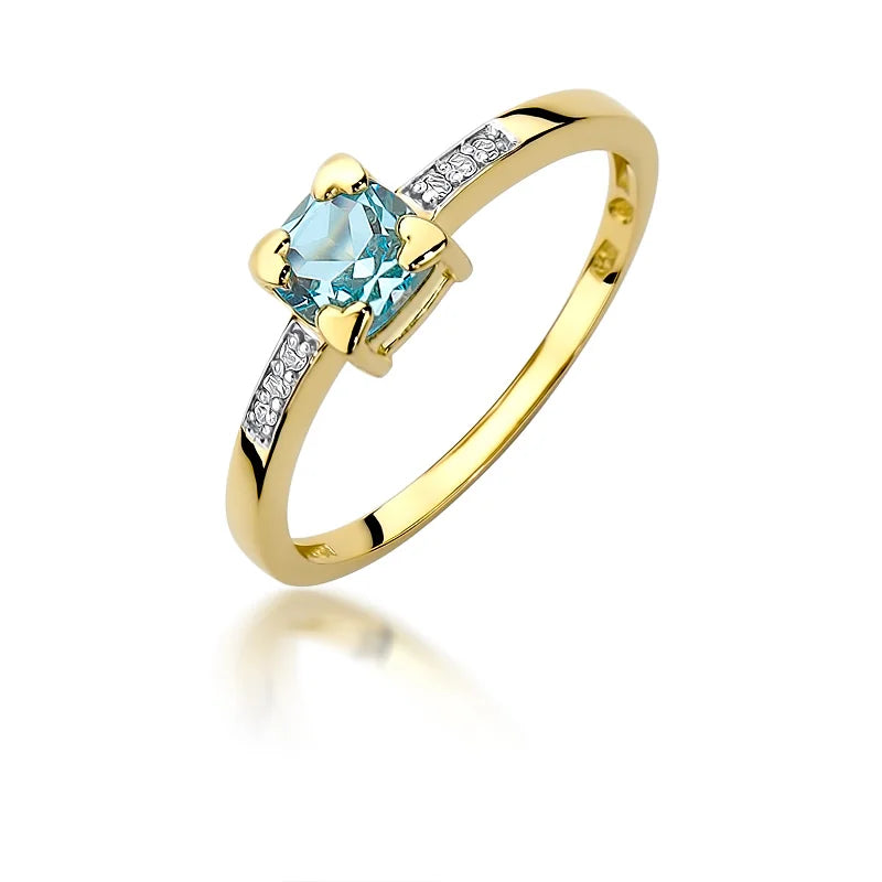 gold-ring-with-0-70ct-topaz-and-diamonds-p023-t0-70