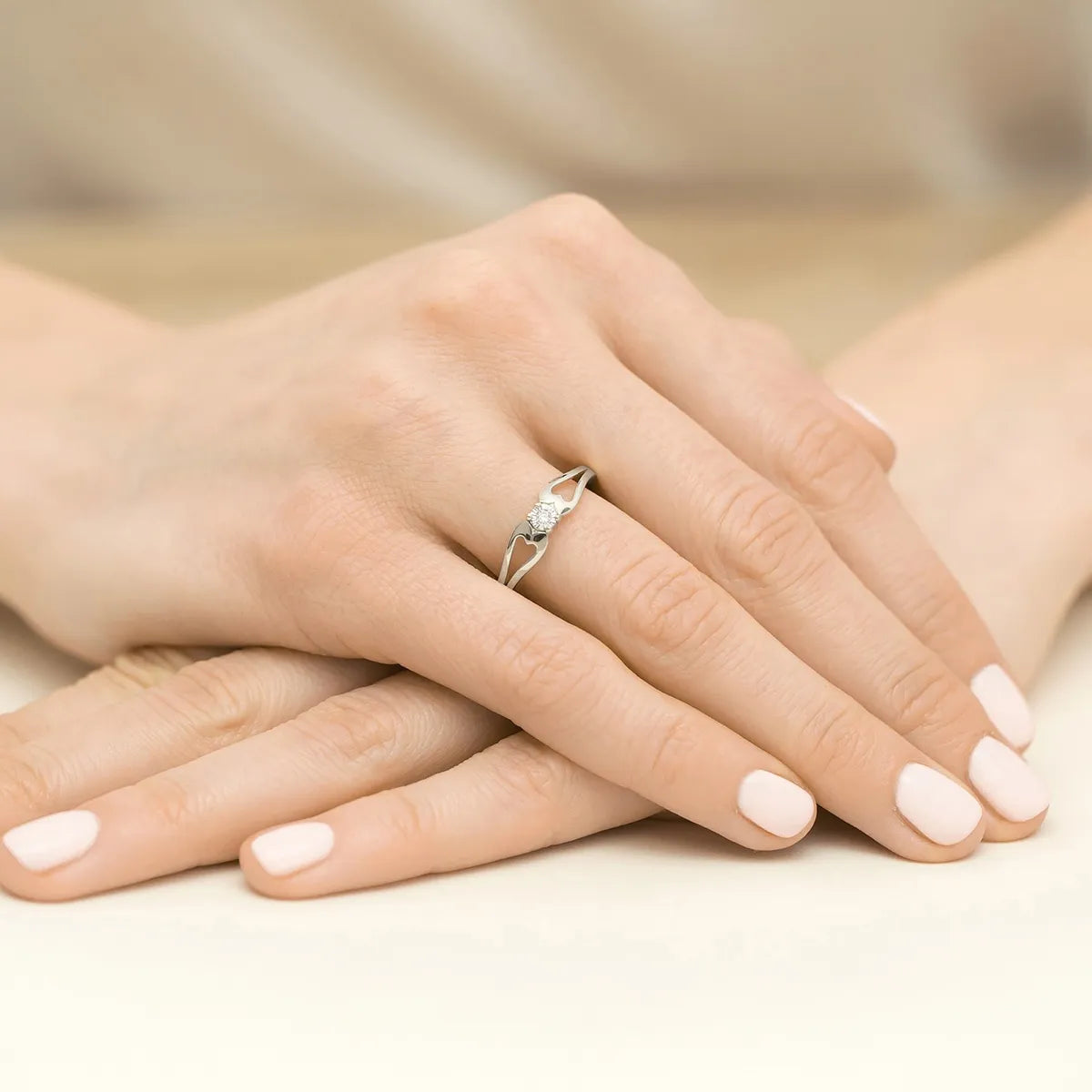 goldring-mit-0-03ct-diamant-p056-585-b0-03