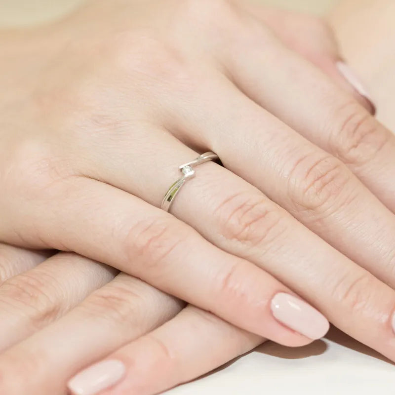 8k-gold-ring-with-zirconia-p087-333-c