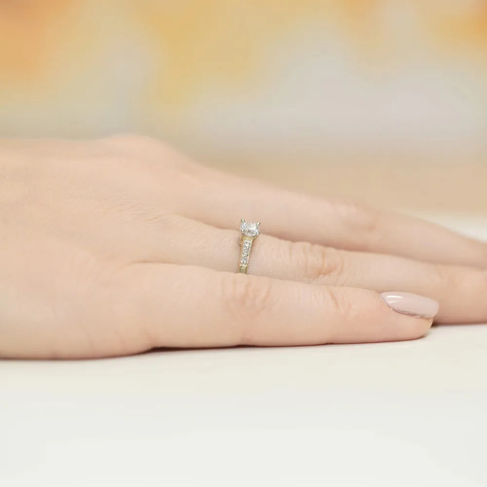 8k-goldring-mit-zirkonia-p091-333-c