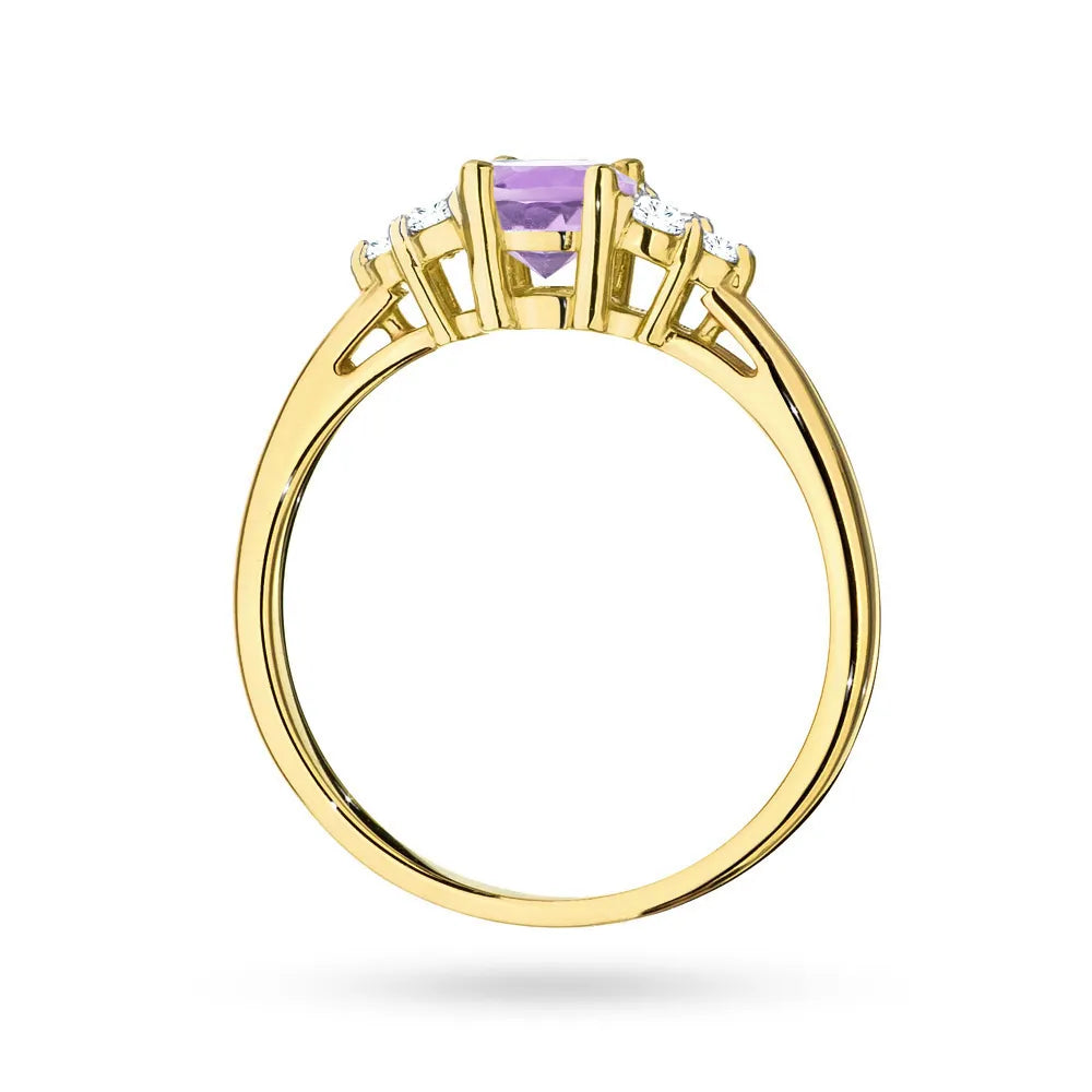 gold-ring-with-amethyst-and-diamonds-p127