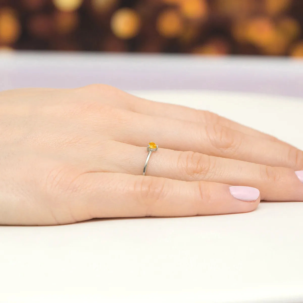 gold-ring-with-0-10ct-citrin-p129-585-c0-10