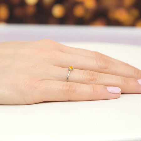 gold-ring-with-0-10ct-citrin-p129-585-c0-10