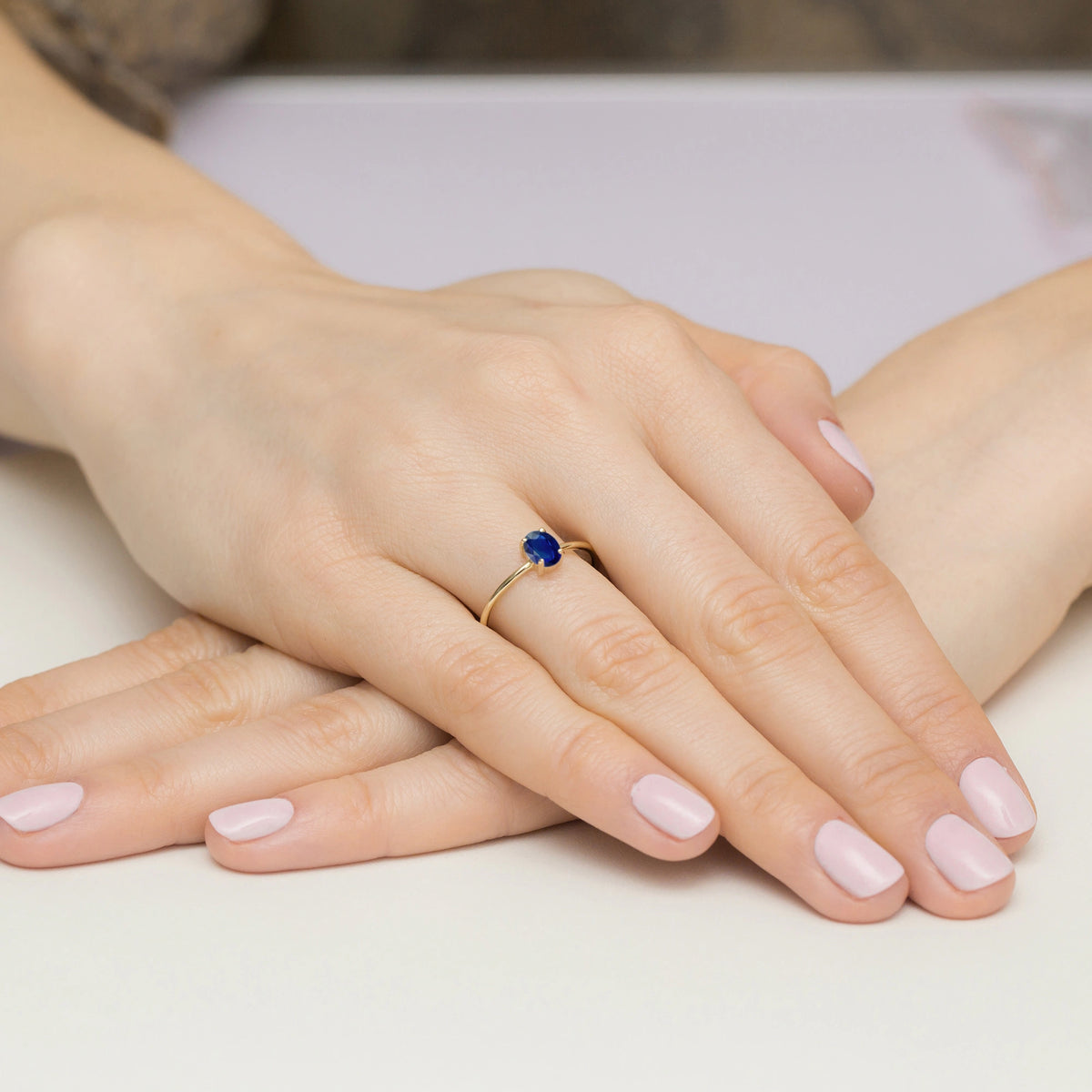 14k-gold-ring-with-dark-blue-zirconia-p130-333-g