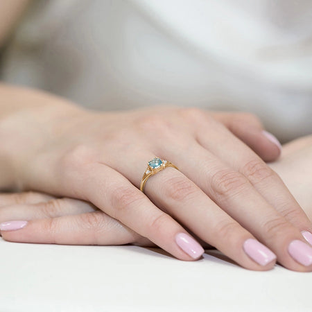 14k-gold-ring-with-zirconia-p145-375-nb