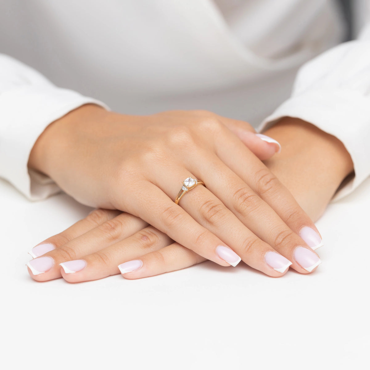 8k-goldring-mit-zirkonia-p147-375-b