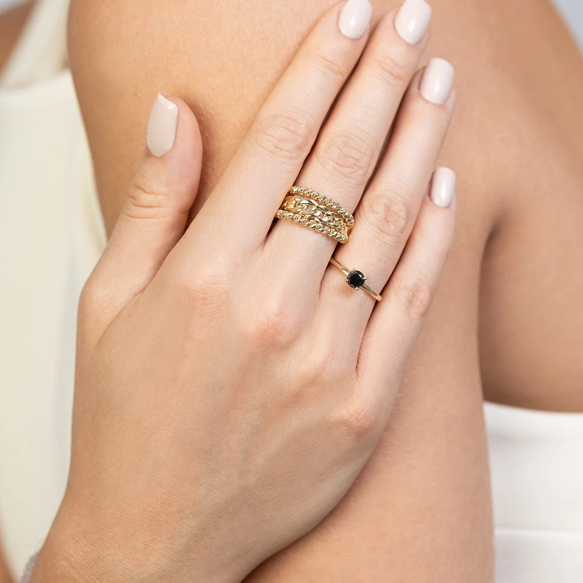 goldring-mit-0-50ct-schwarzem-diamant-p149-585-cb0-50